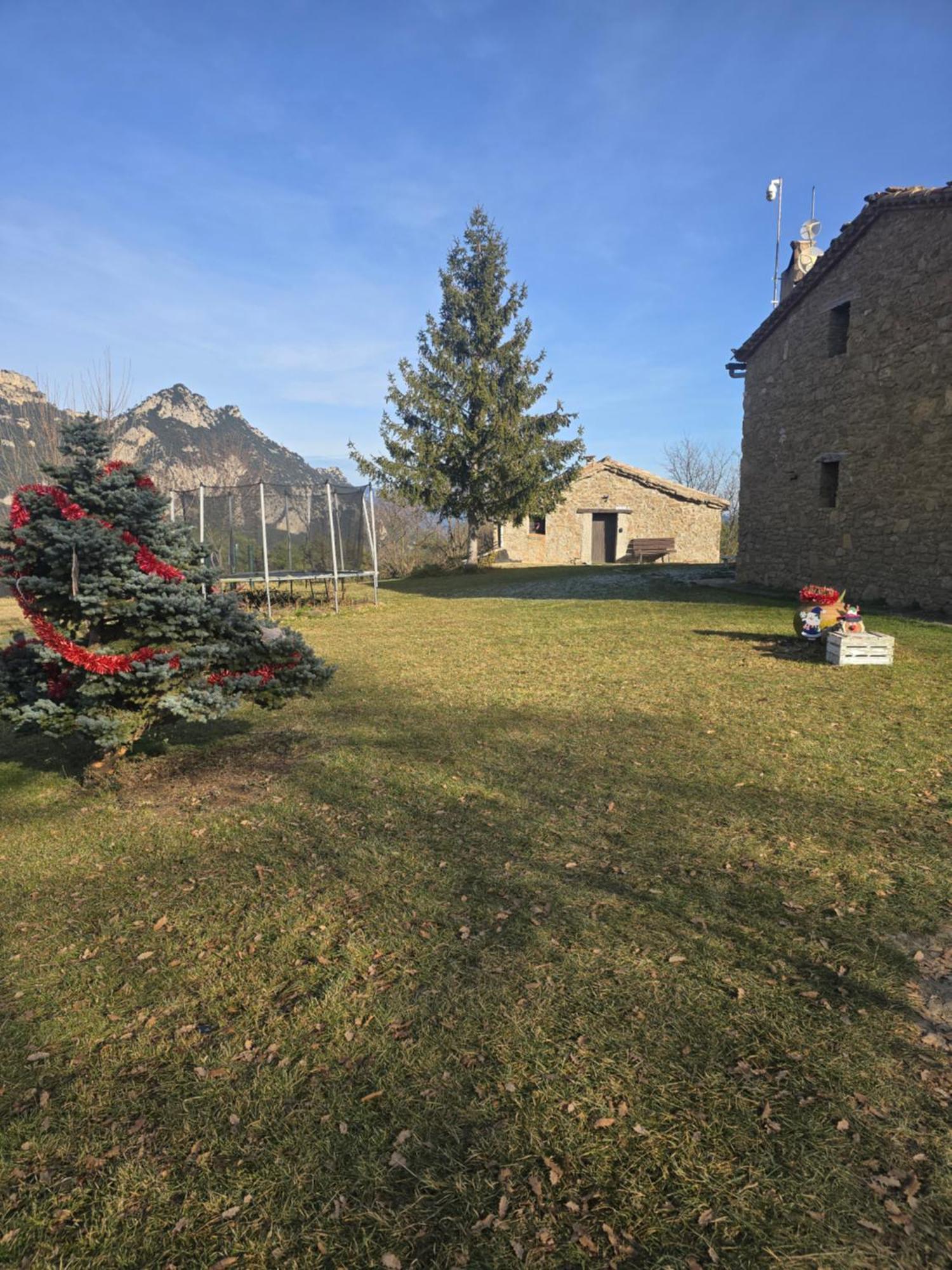 Complex Rural Can Caubet Berga Bagian luar foto