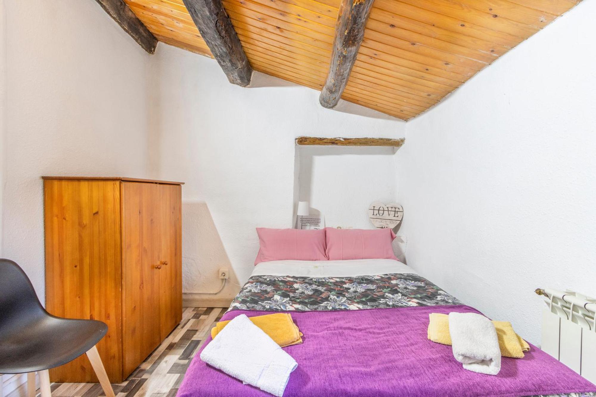 Complex Rural Can Caubet Berga Bagian luar foto